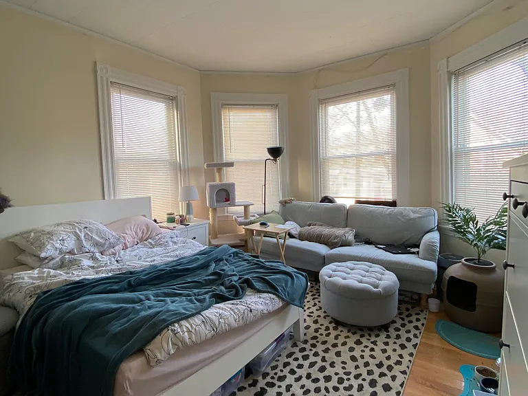 324 Western Ave #2 — Photo 5