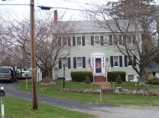 16 Wykertown Rd, Branchville, NJ 07826