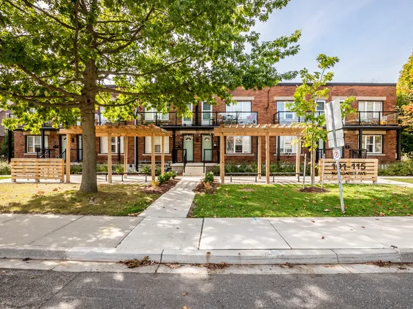 101 Margaret Ave, Kitchener, ON N2H 4H5