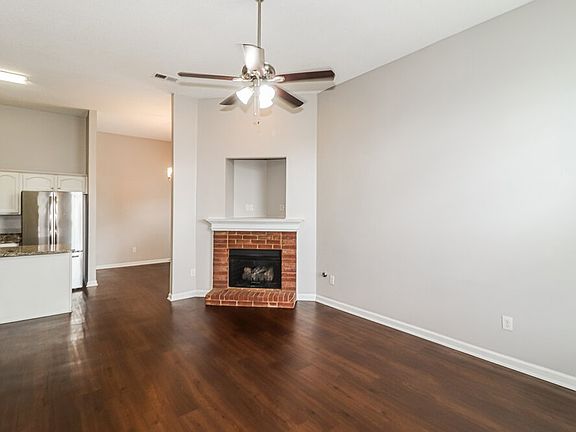5th image of 8574 Napoli Dr