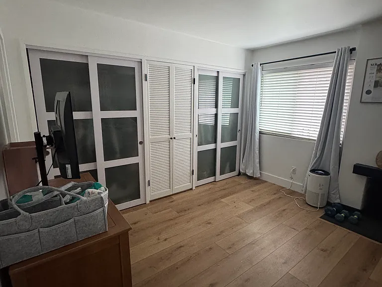 4339 Loma Riviera Ct — Photo 11