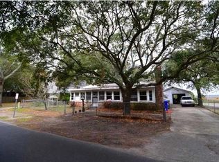 720 E Cooper Ave, Folly Beach, SC 29439