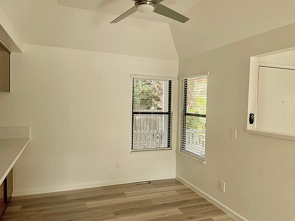 3rd image of 124 Nevada Ave