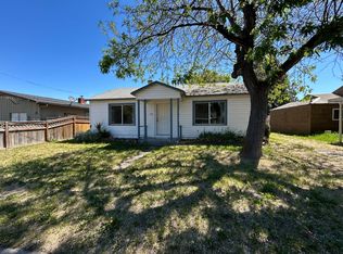 127 SE 11th St, Madras, OR 97741