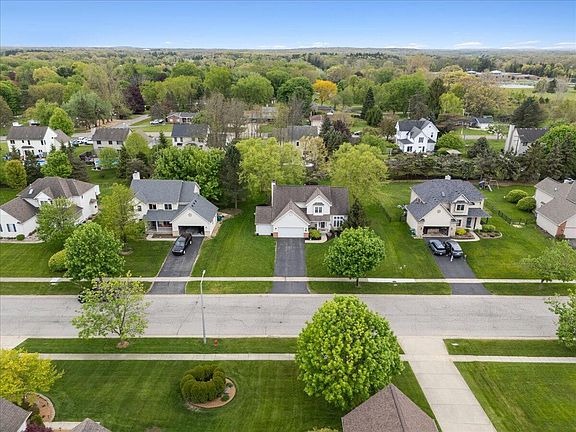 4th image of 1384 Baywood Cir