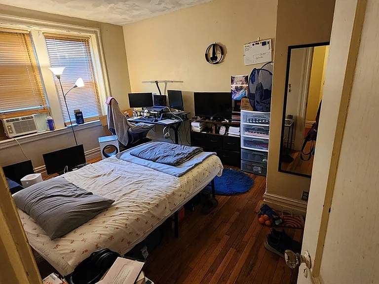 317 Saint Paul St #1 — Photo 8