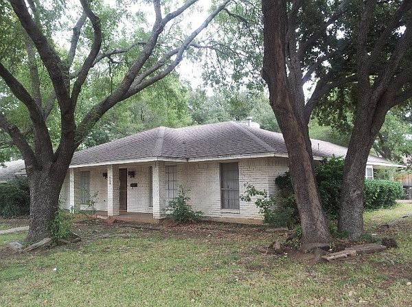 1st image of 6509 S Hulen St