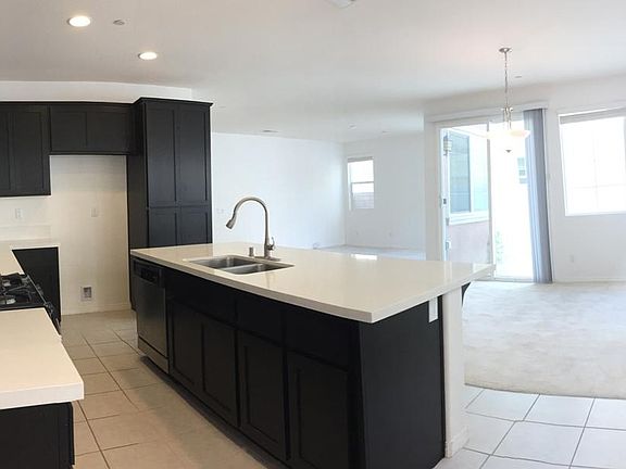 4th image of 2842 S Via Belamaria