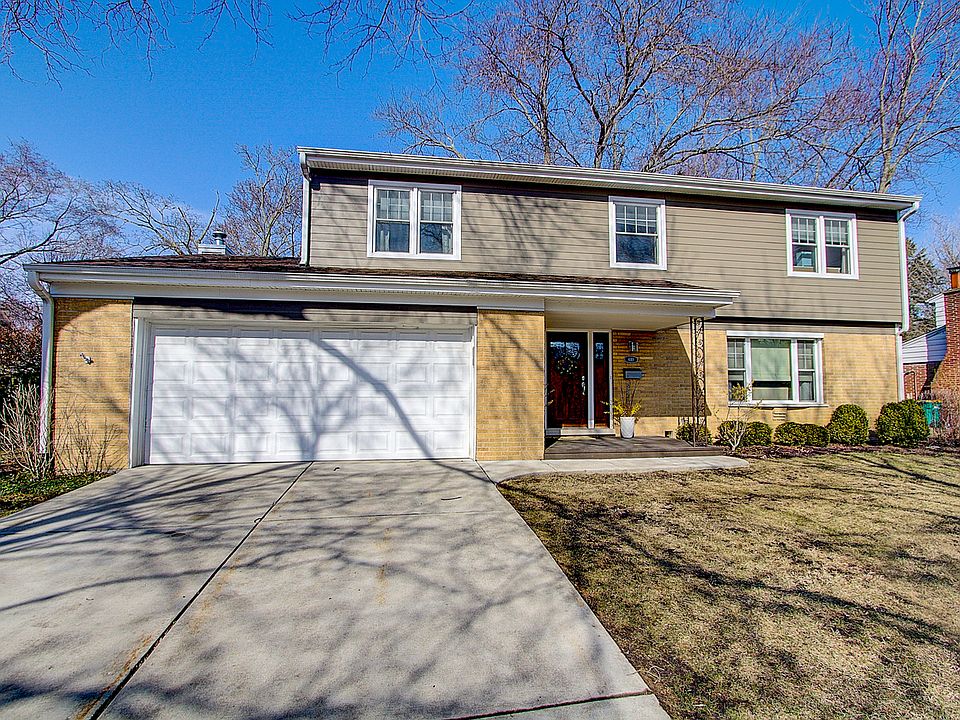 1st image of 640 Lombardy Ln