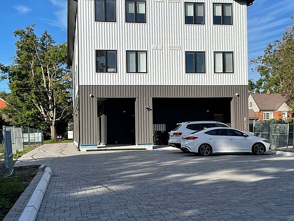 2nd image of 145 Clapperton St #303