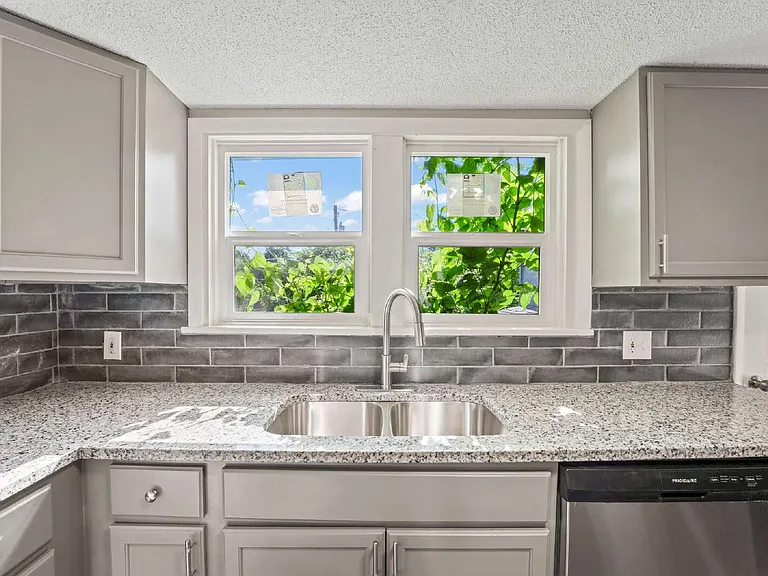 1405 Kingman St — Photo 14