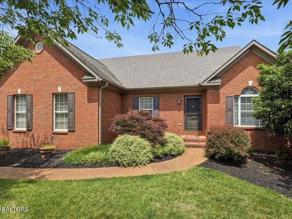 2100 Madison Grove Ln, Knoxville, TN 37922