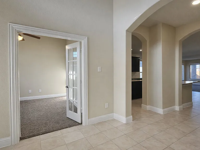 3913 Tunstall Dr — Photo 3