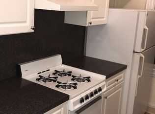 7 W Elm St APT A4, Greenwich, CT 06830