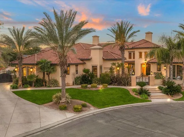 12392 N Via Tuscania Ave, Clovis, CA 93619