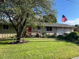 499 Paradise Dr, Moscow, ID 83843