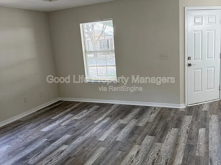 9980 Bowman Ave #C — Photo 5
