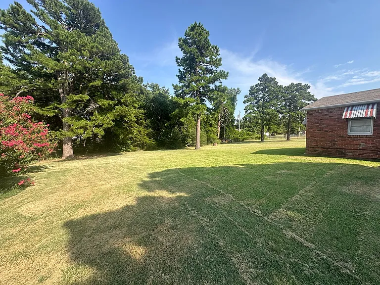 16881 Beau Kay Dr — Photo 17