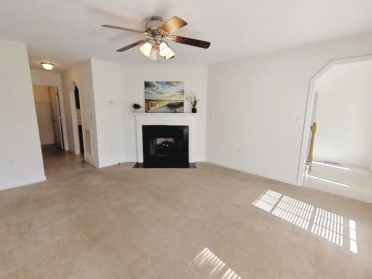 62 Teaberry Pl — Photo 3