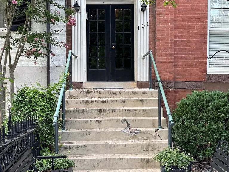 101 Council St #3 — Photo 2