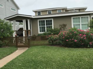 4708 Woodrow Ave, Galveston, TX 77551