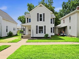 620 W Gambier St #1/2, Mount Vernon, OH 43050