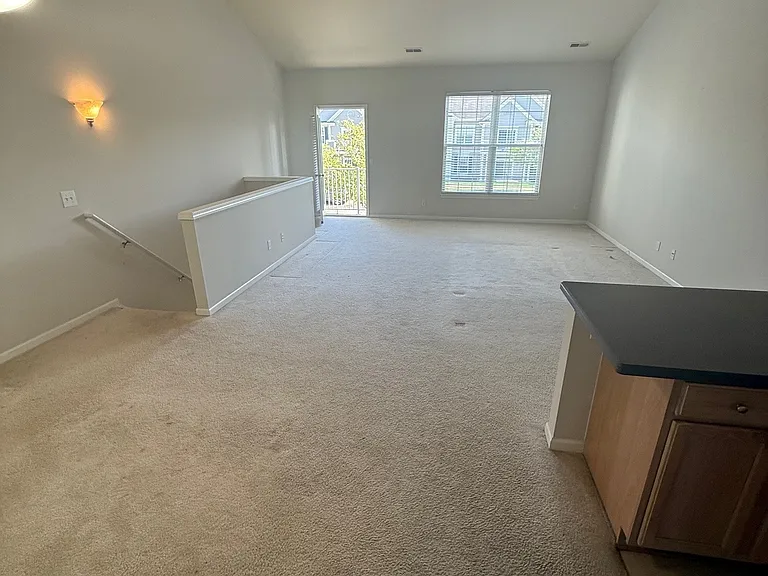 1123 Alameda Blvd #45 — Photo 5