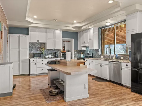 4701 Navajo Dr, Roswell, NM 88201