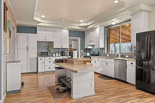 4701 Navajo Dr Photo 1