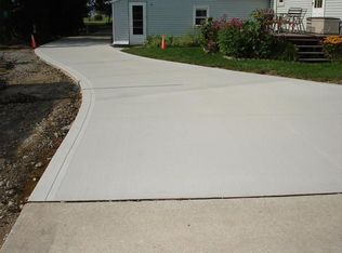 35305 Cooley Rd, Grafton, OH 44044