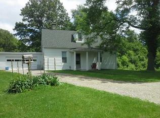6121 W C St, Belleville, IL 62223
