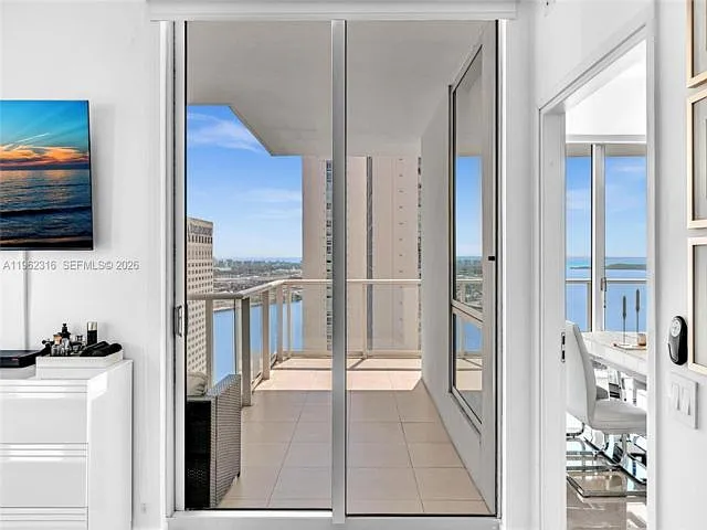 300 S Biscayne Blvd #2916 — Photo 9