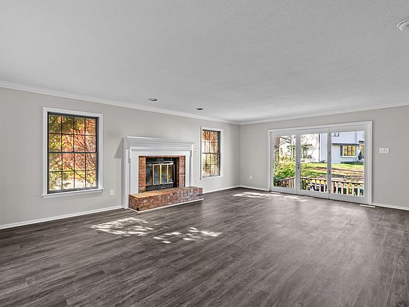 5th image of 8977 Big Bend Blvd