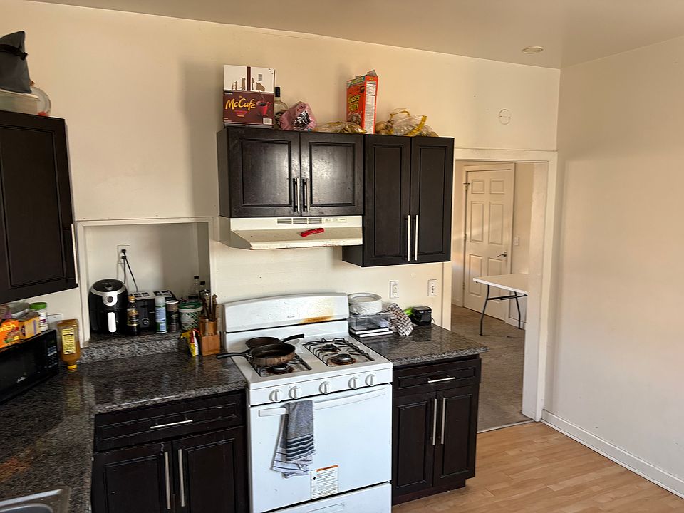 Another view of kitchen looking toward living room