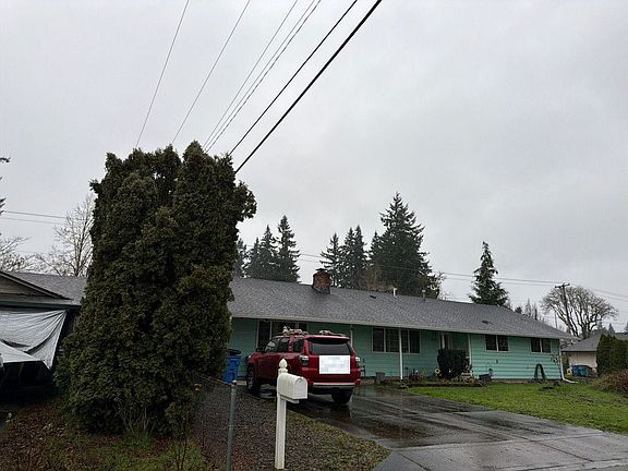 3rd image of 8301 NE Benton Dr