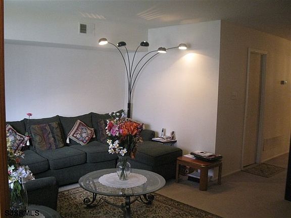 3rd image of 2511 Cottonwood Ct
