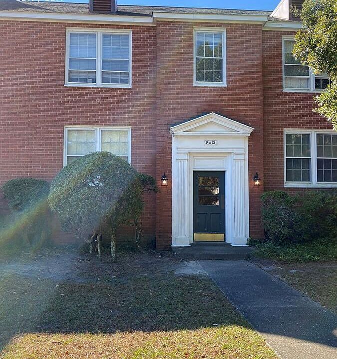 1st image of 2940 Oleander Dr APT A10