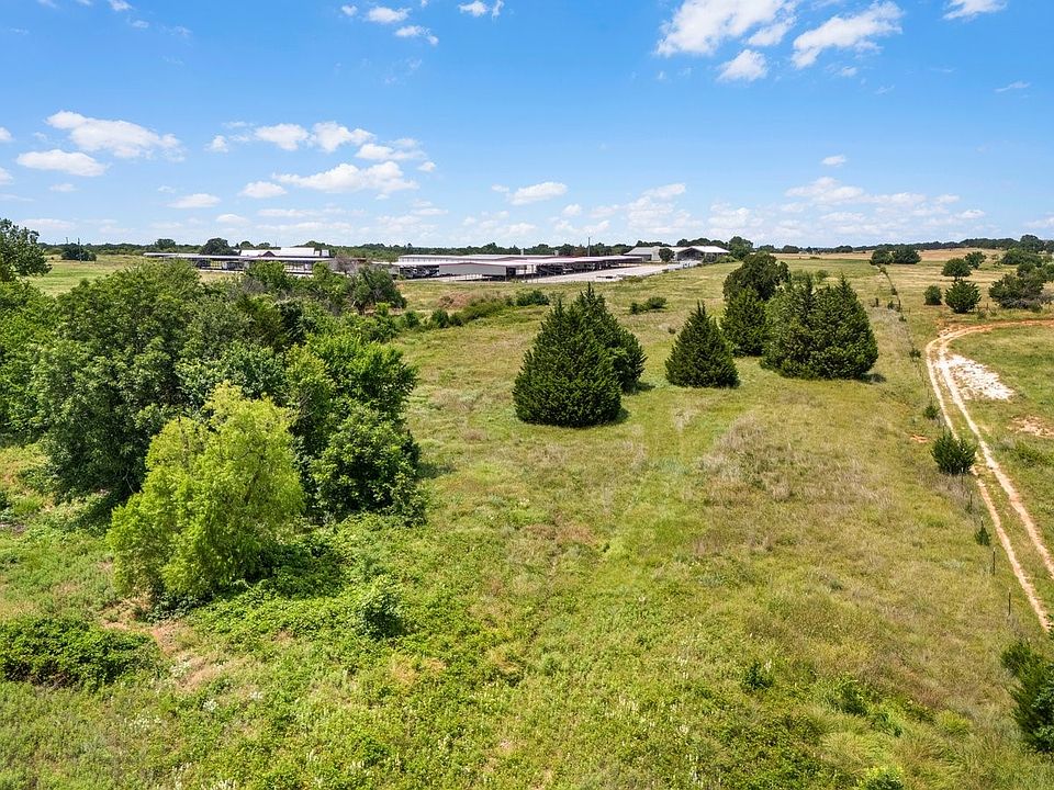 1st image of 452 County Road 4196