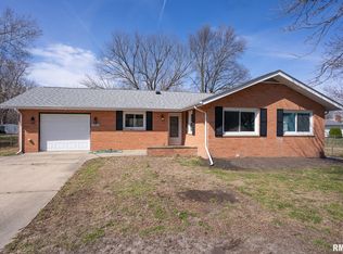 3025 Piper Rd, Springfield, IL 62707