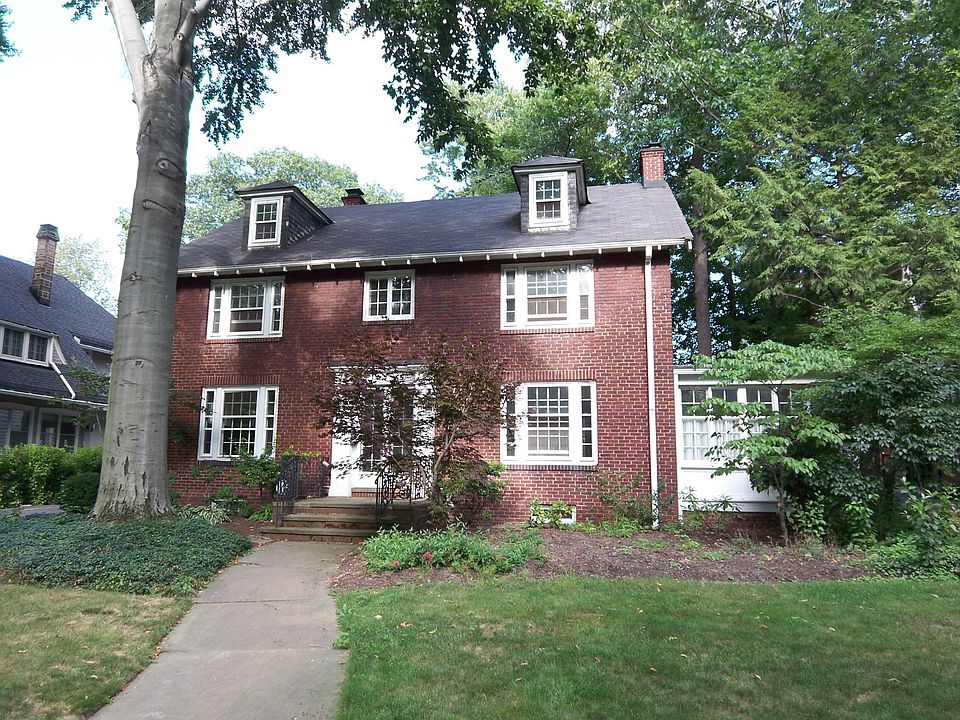 2257 Tudor Drive