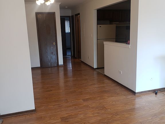 5th image of 1525 Norway Ln APT 2B