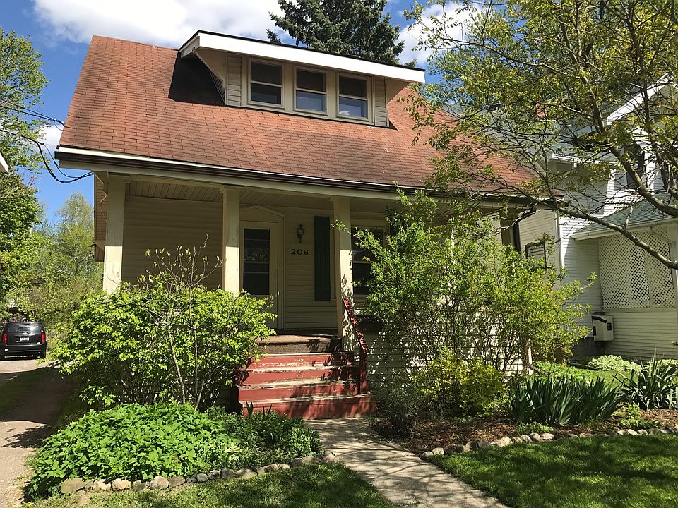 1st image of 206 N Francis Ave