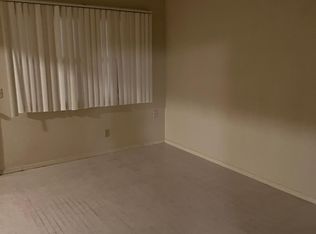 1060 W 17th St UNIT 2, Santa Ana, CA 92706