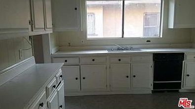 5th image of 2364 W 29th Pl