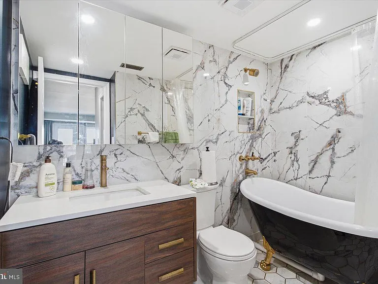 2609 Douglass Rd SE #402 — Photo 9