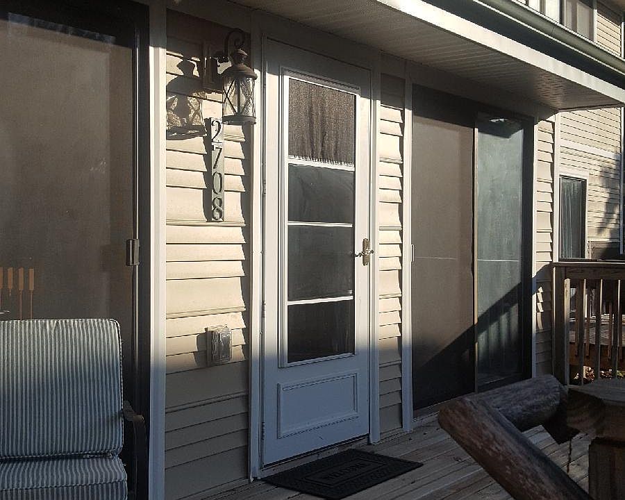 1st image of 2708 Terraceview Ln N