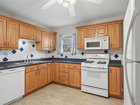 2nd image of 143 Burncoate Dr