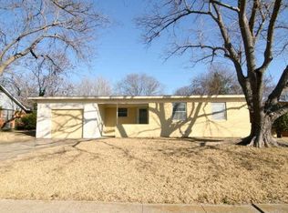 921 Old Orchard Rd, Garland, TX 75041