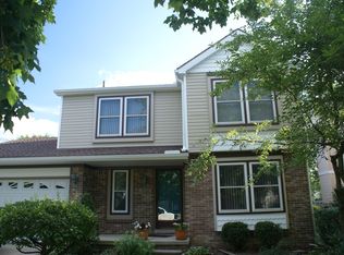 8186 Lake Crest Dr, Ypsilanti, MI