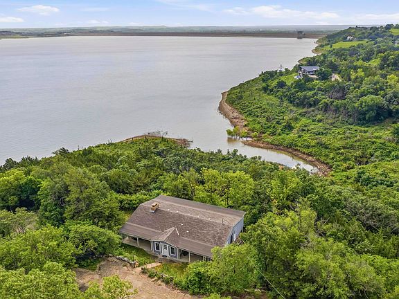 2nd image of 5416 Cliffside Dr